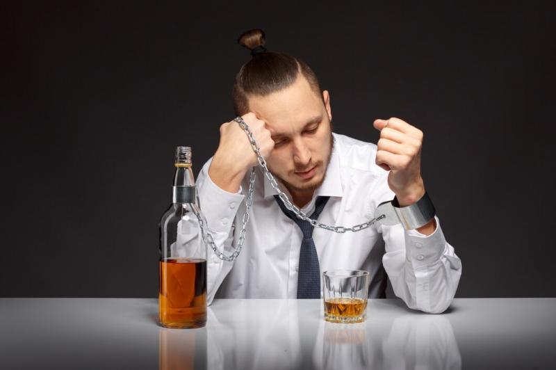 Como iniciar o tratamento para alcoolismo?